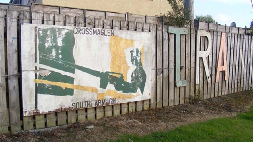 IRA-Poster-in-Crossmaglen-2.jpg