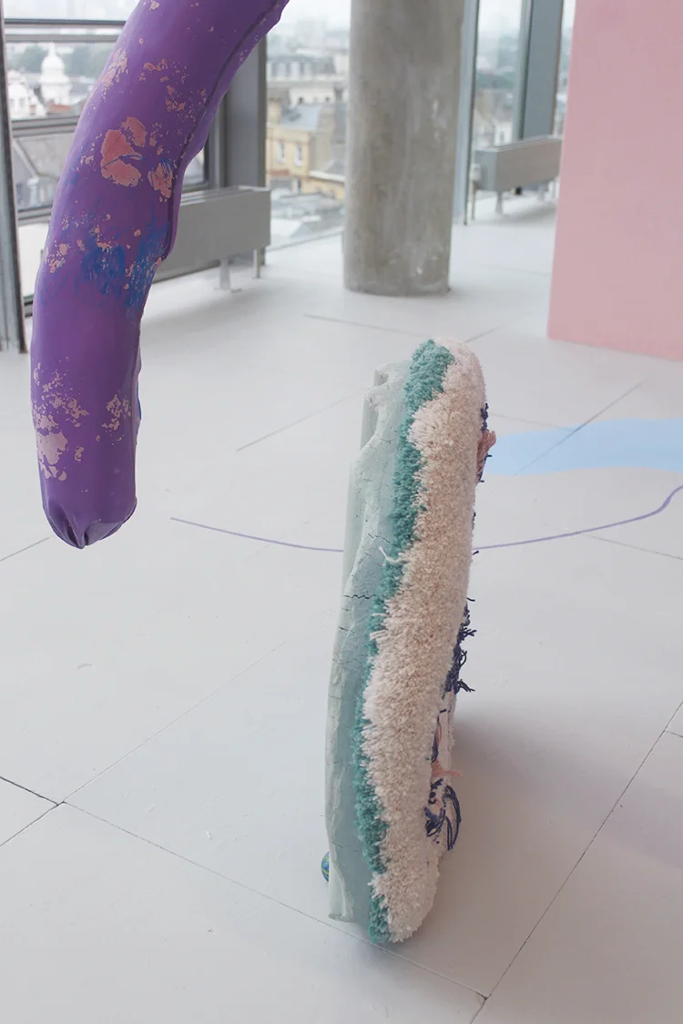 ~ you draw a blurry line only for me ~ you can still be there willingly