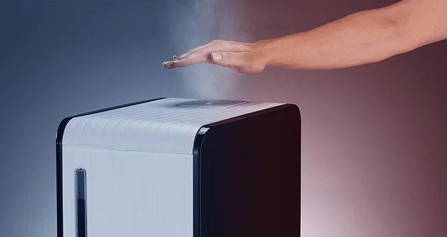 cool-mist-vs-warm-mist-humidifiers.jpg