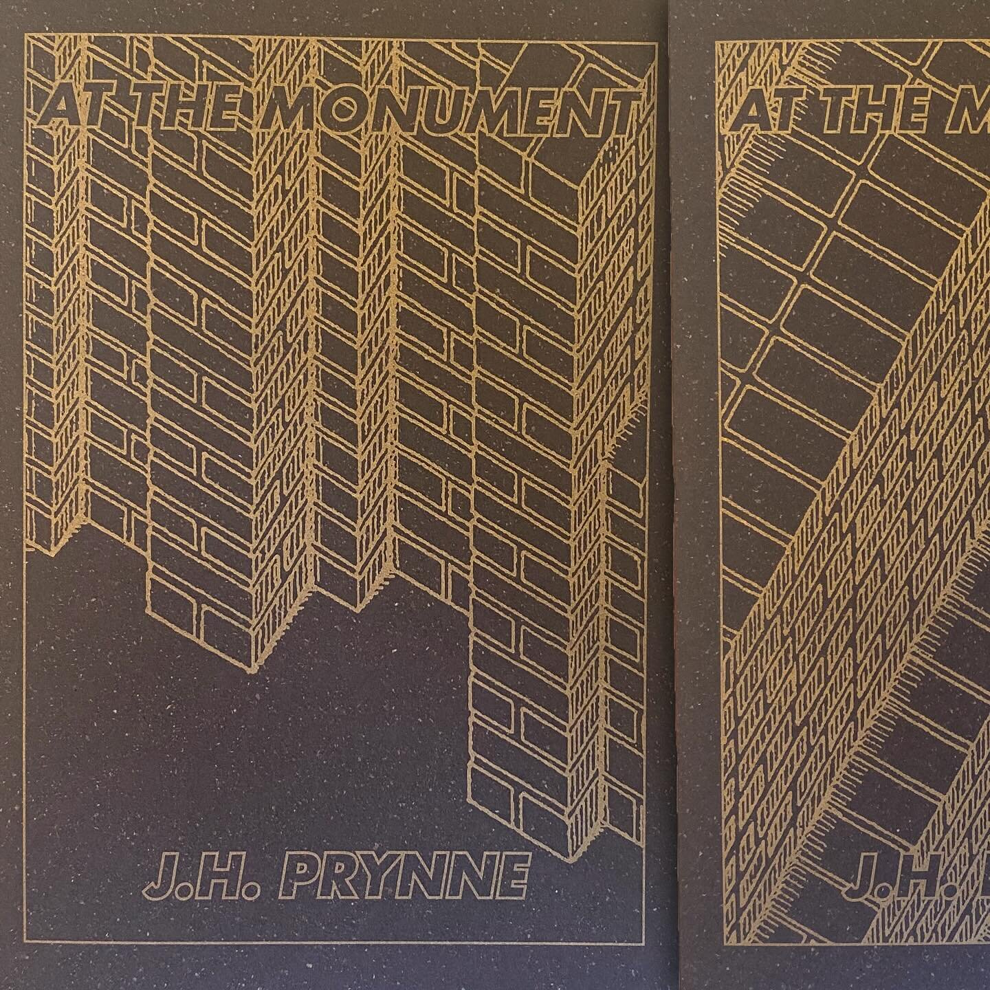 𝓐𝓽 𝓣𝓱𝓮 𝓜𝓸𝓷𝓾𝓶𝓮𝓷𝓽 by J.H. Prynne is out from Face Press! 🧱🧱✨✨

Seven variant covers printed in Metallic Gold on @gfsmithpapers &lsquo;s Gmund Bier Bock, made using elemental chlorine-free pulp and spent brewer's grain 🍻

Four colour fro