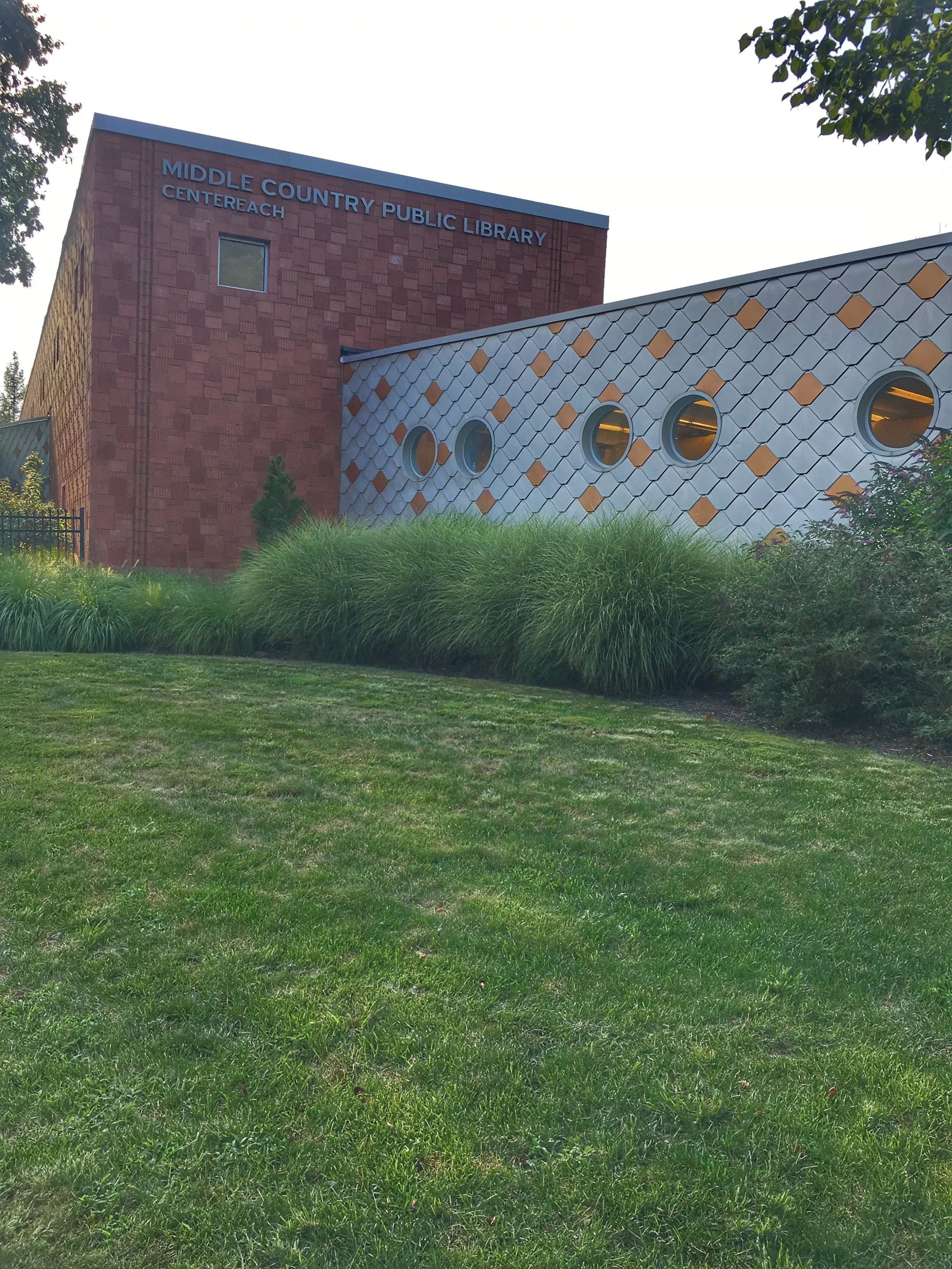 Middle-Country-Public-Library-Centereach-Suffolk-County-Long-Island-Small-Business-Resource-Building-Exterior.jpg