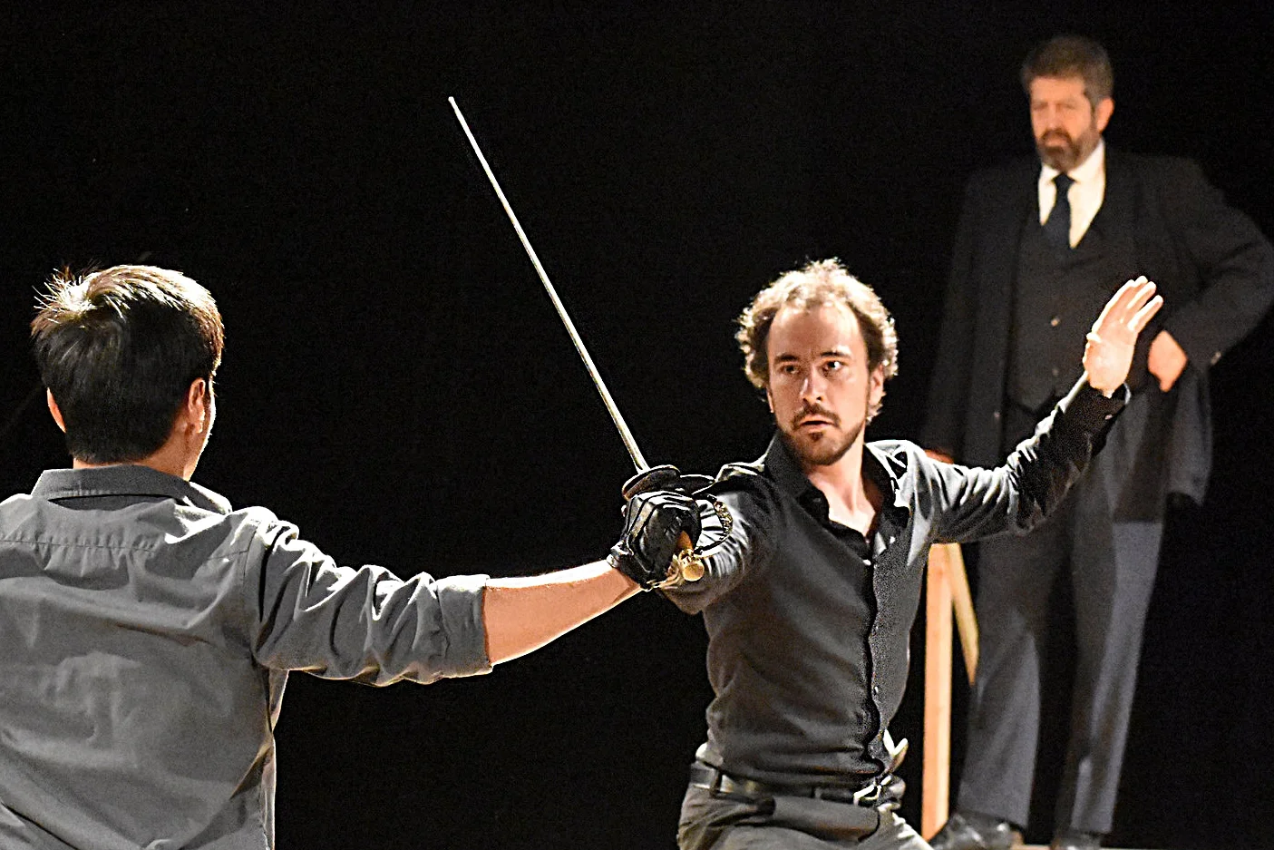Ubuntu's 'Hamlet' Is Epic, Crazed, And So Full Of Life That You'll Cry