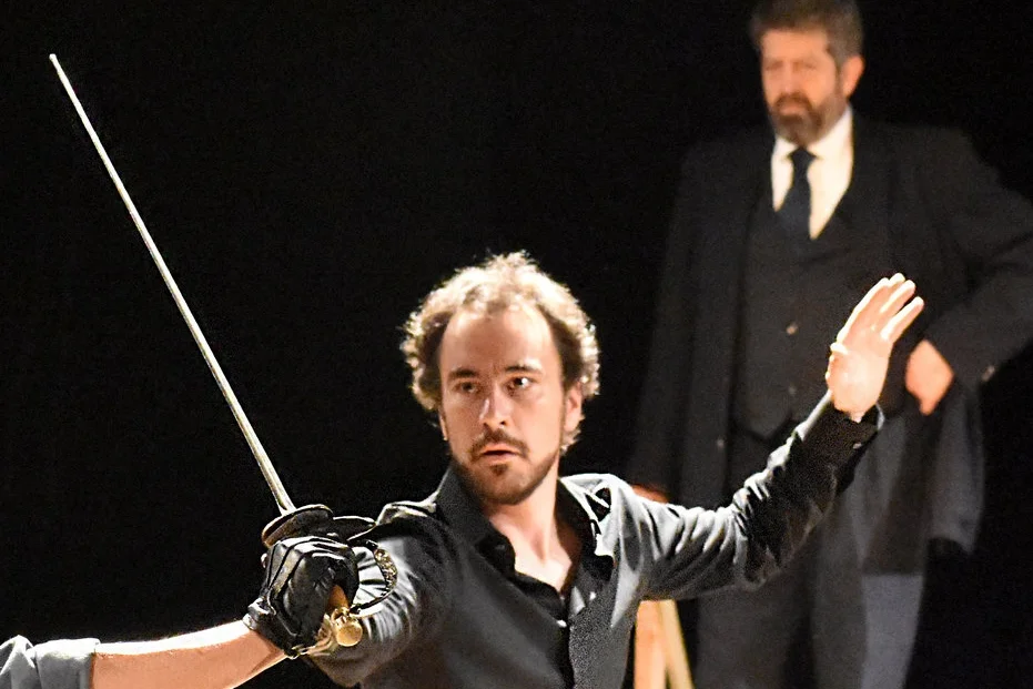 'Hamlet' Burns With Deranged Passions