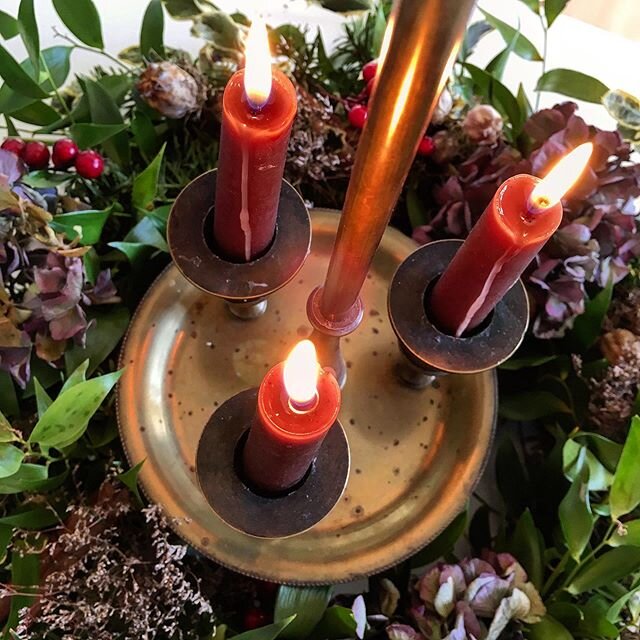 Is it really only a week until Christmas?! 🎄
Join us for Carols by Candlelight this Sunday at 7pm.
We do suggest you arrive early as it gets packed!
#carols #carolsbycandlelight #stmaryscentren16 #stokenewington #communitychristmas