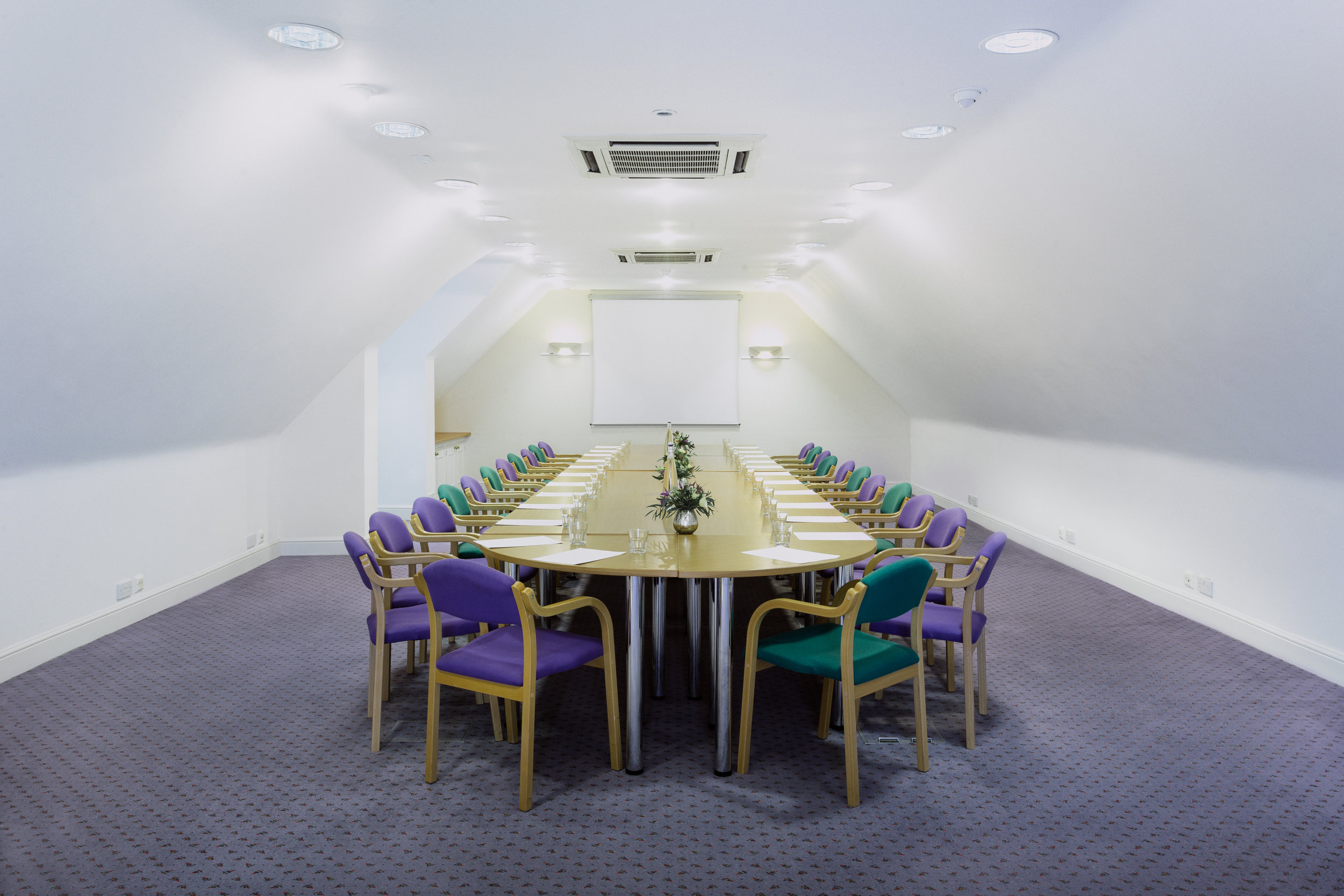 Stanton Manor-Meeting-Room.jpg