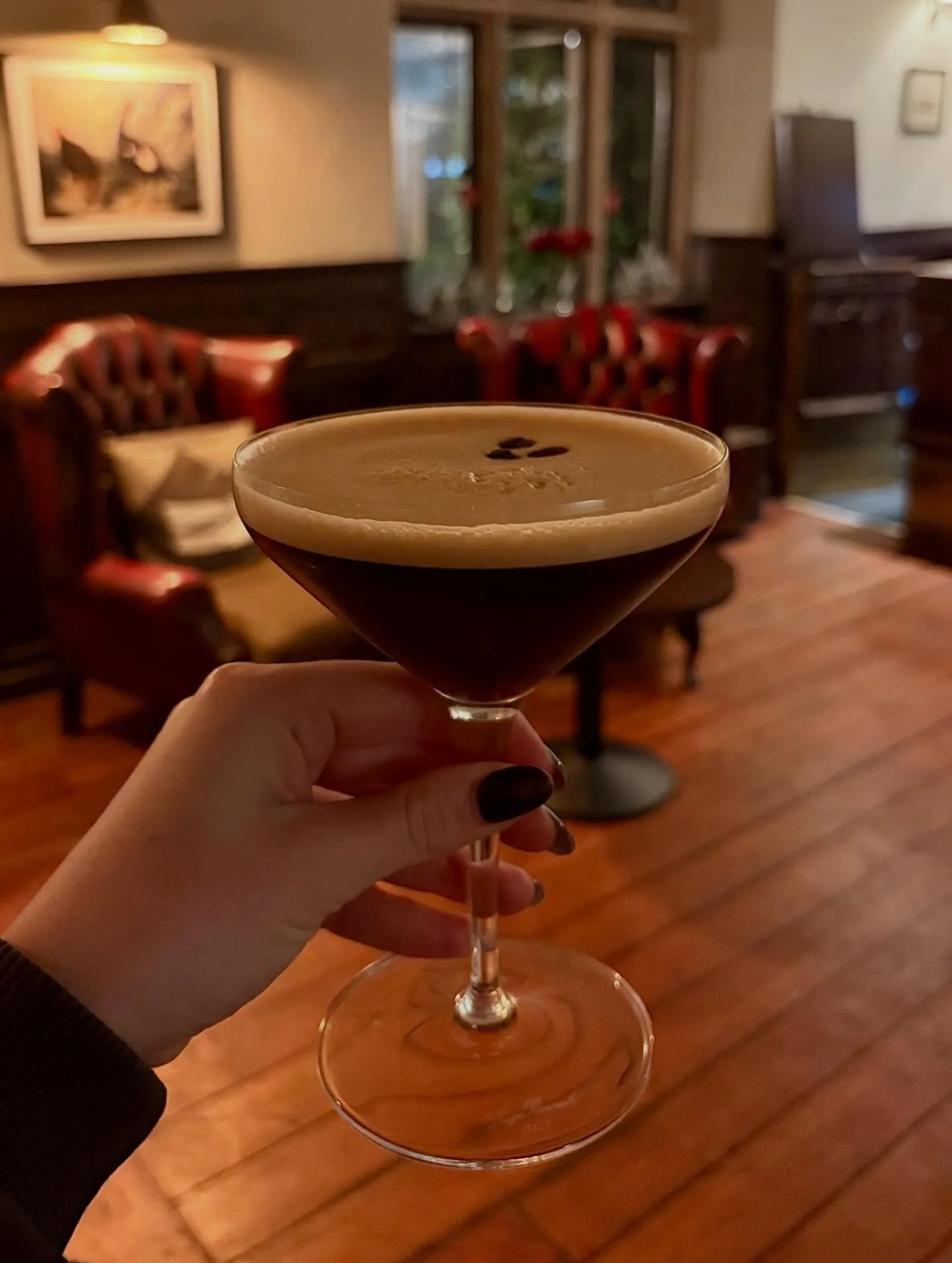 In the mood for a cocktail? 🎅🍸

Join us throughout the festive season for a selection of cocktails, alcoholic or non-alcoholic beverages &amp; bar snacks🍻

#wiltshire #restaurants #stantonmanorhotel #cotswoldliving #countrystyle