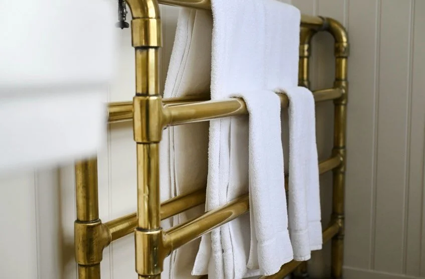 Stay with us at Stanton Manor Hotel 🍂

The perfect escape for you this year, book now via the link in bio or call us on👇

📞01666 330765

#stantonmanorhotel #getawayweekend #countrysideescape #wiltshirehotels #relaxation