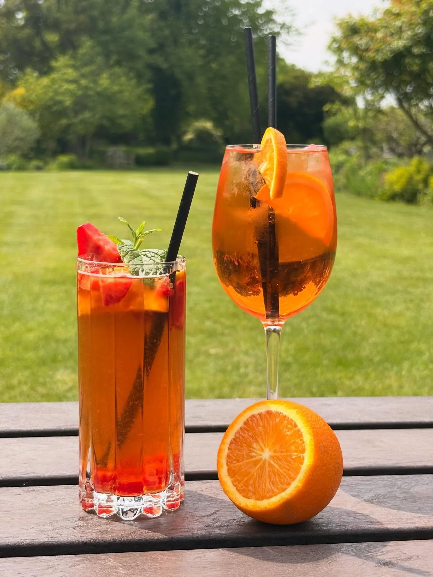 Time for a cocktail 🍹☀️

Join us over the summer months for a selection of drinks served all day from our hotel bar 

#cocktails #stantonmanorhotel #summer #staycation #dateidea