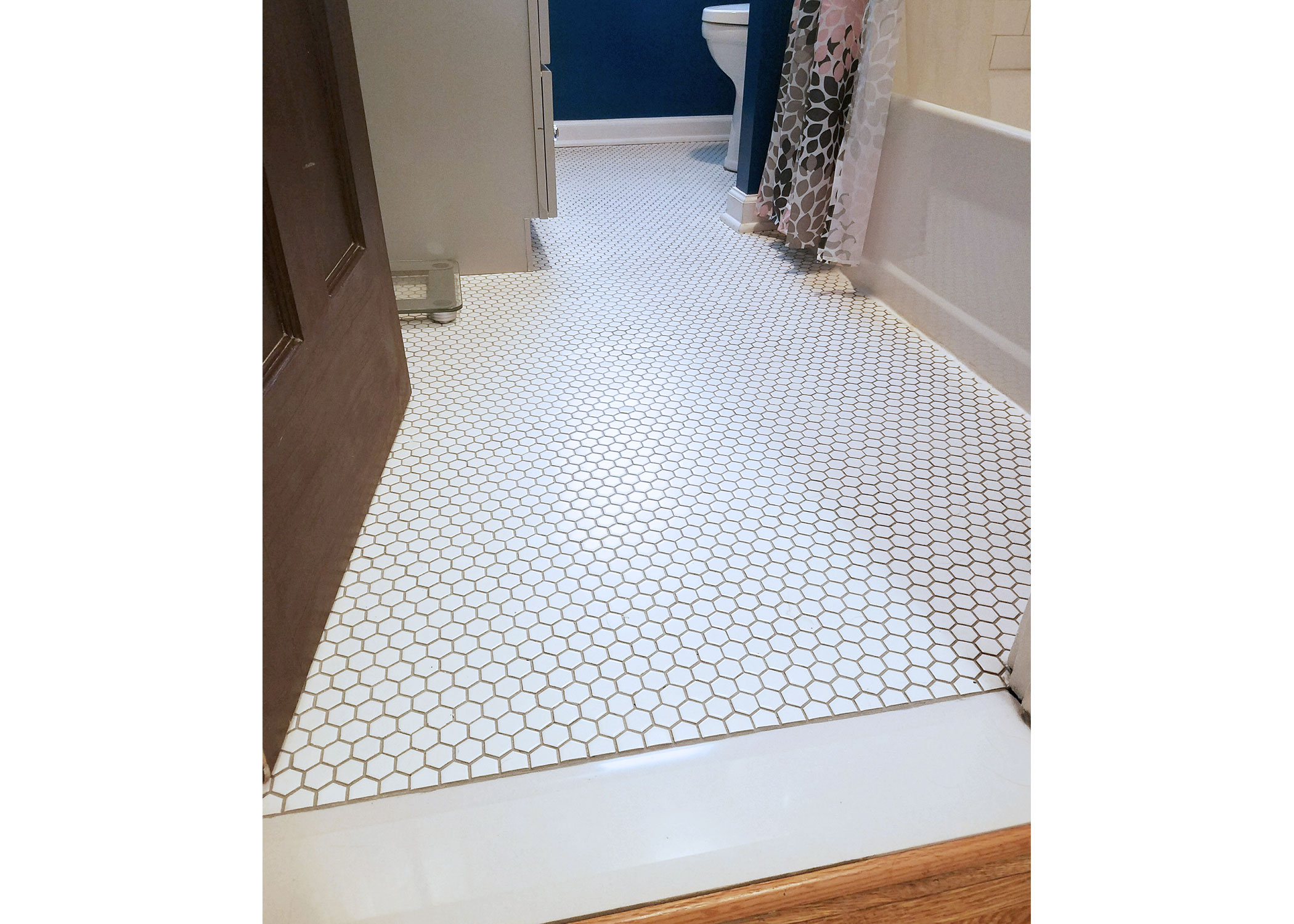 bath_tile_floor.jpg