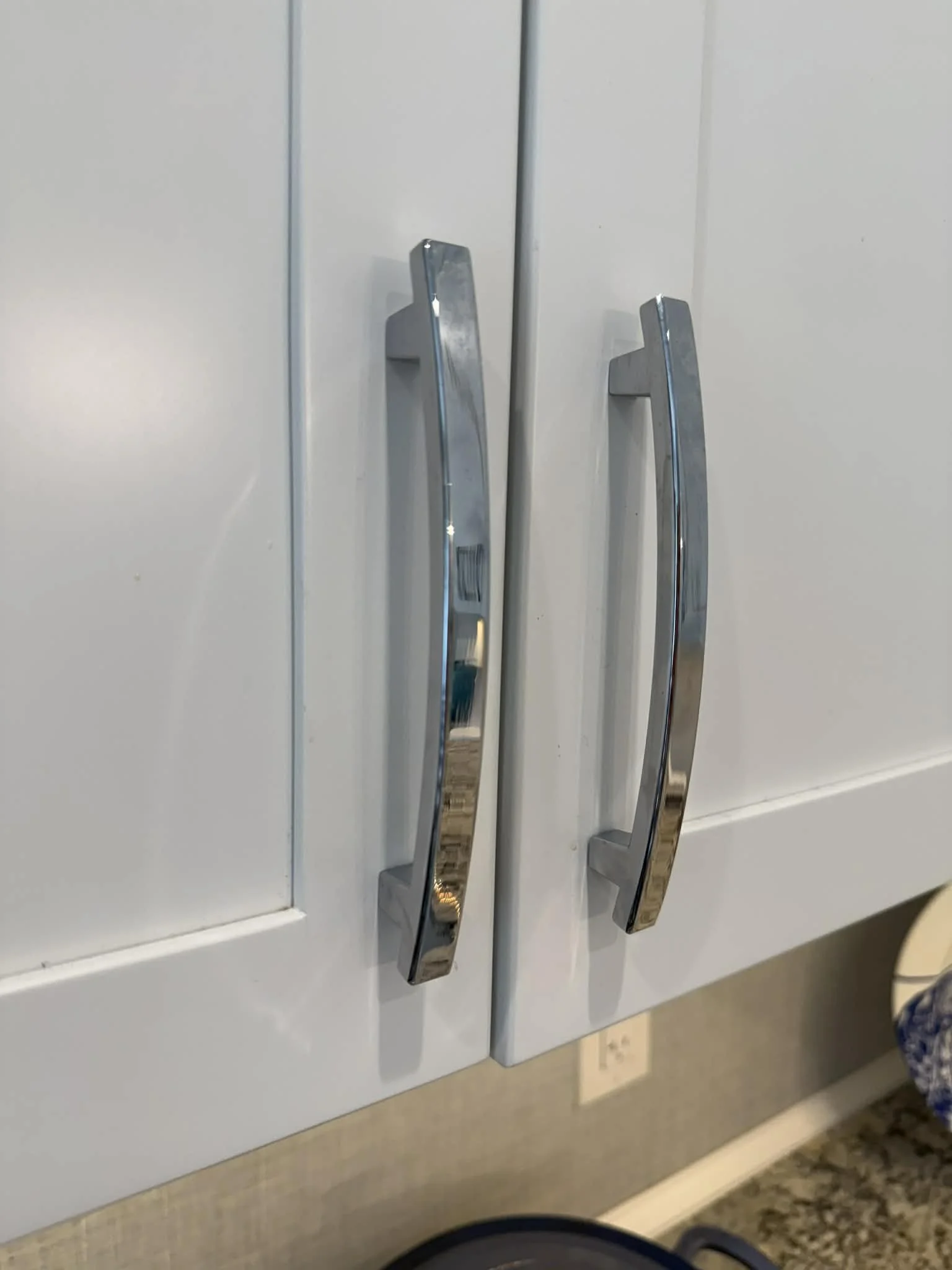 kitchen cabinet hardware.jpg