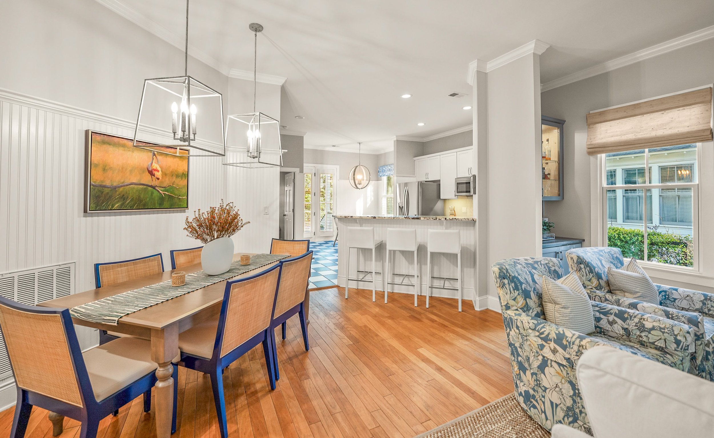 dining living room.JPG