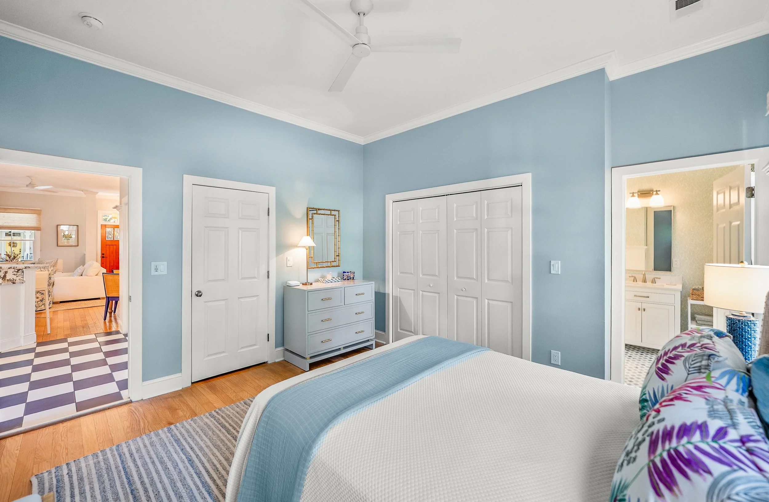 master bedroom 2.JPG