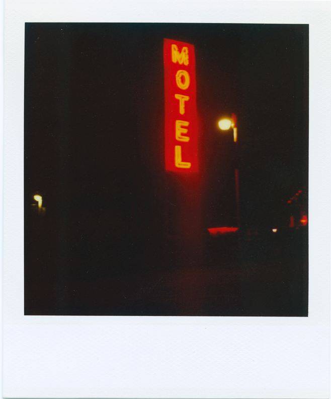 3_Motel.jpg