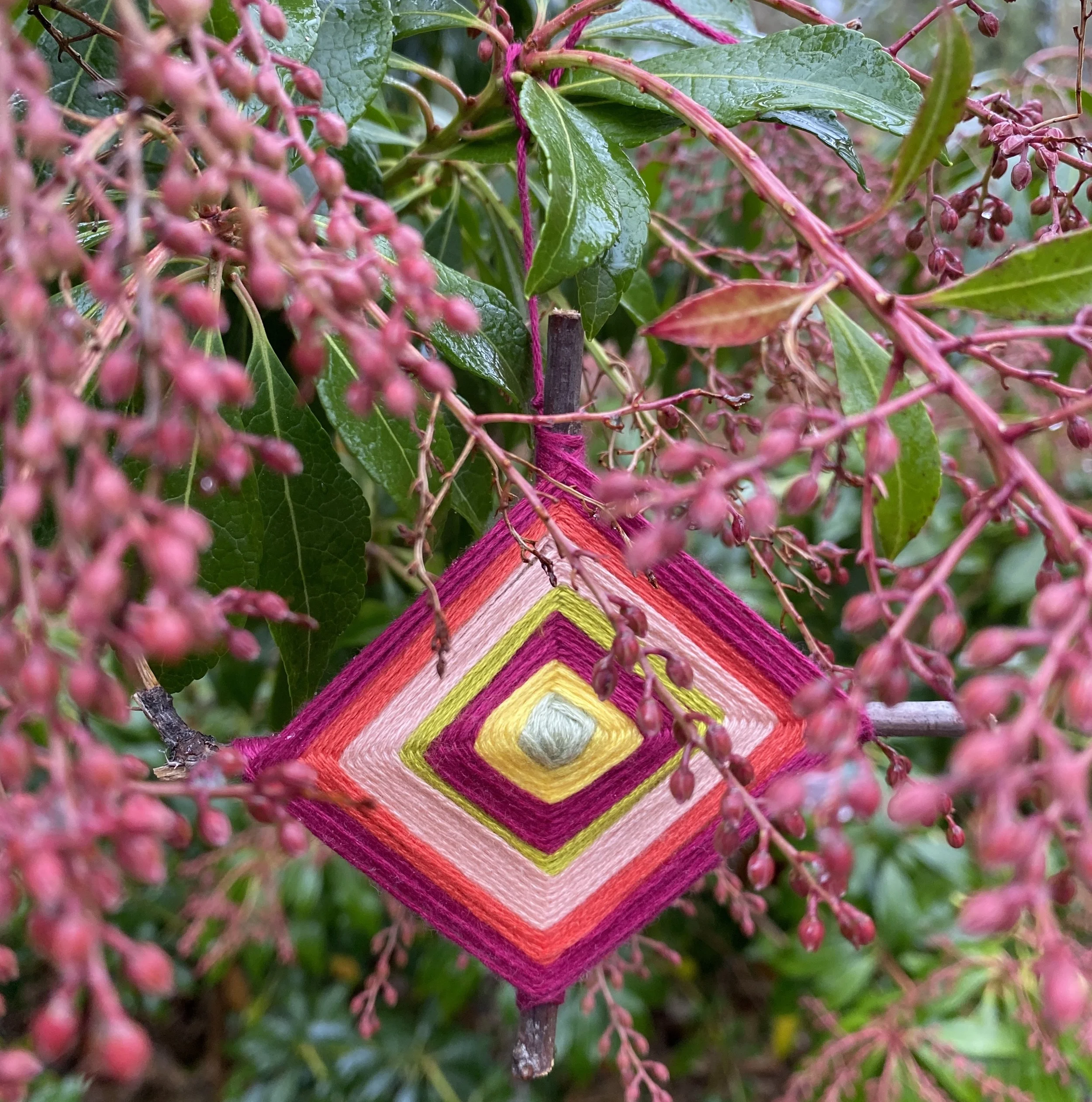 Yarn Stick Weaving: Ojos De Dios 