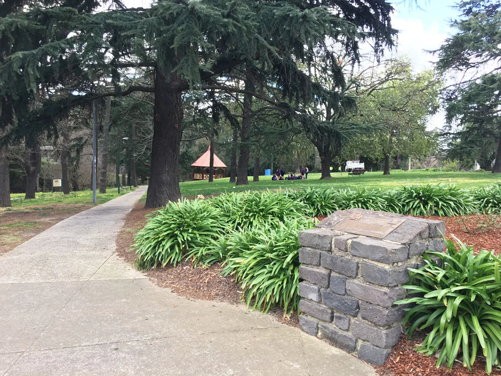 Parklands near the river at the end of Burgundy Street.
