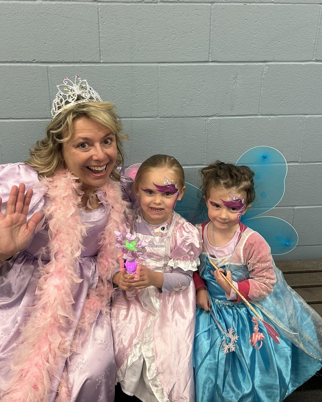 The show is hopping at the Fenelon Falls Community Centre! Princess Party until 1pm and face painting all weekend long thanks to Waite Real Estate! 💕✨