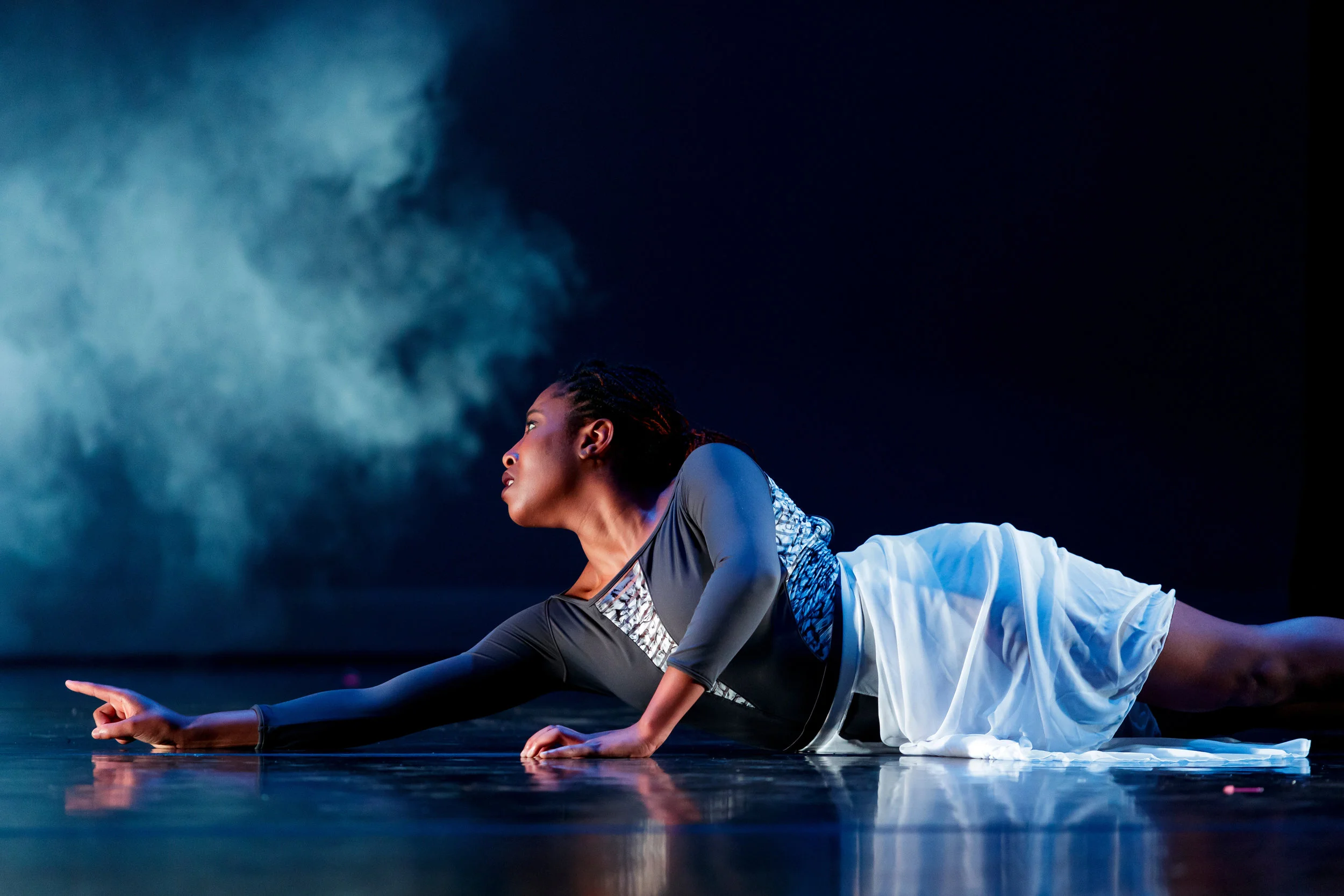 Exhale Dance Concert 4 Susan De Witt.JPG