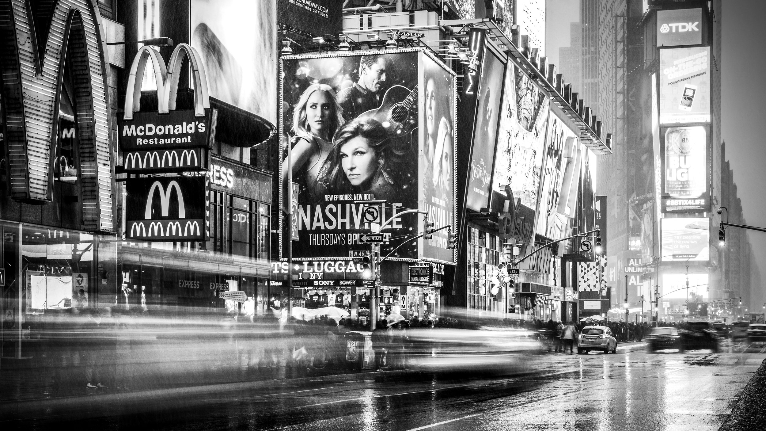 Broadway-and-Times-Square.jpg