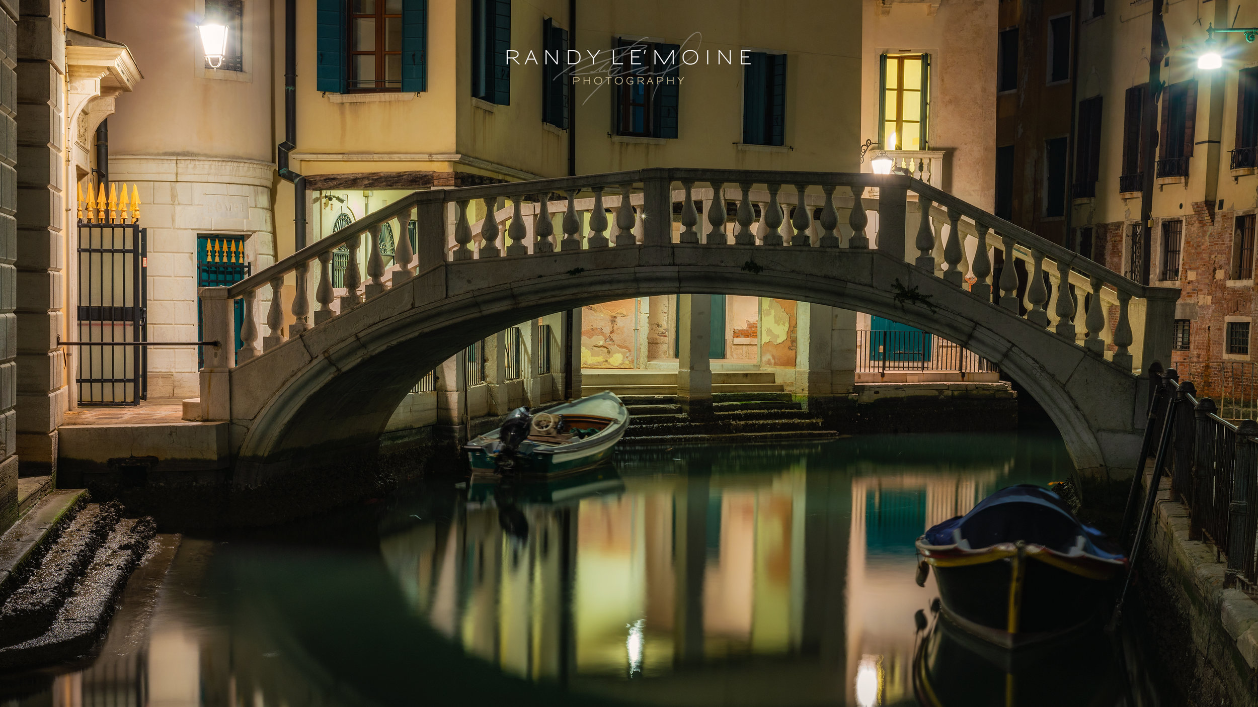 Bridge-and-Boats-(Venice).jpg