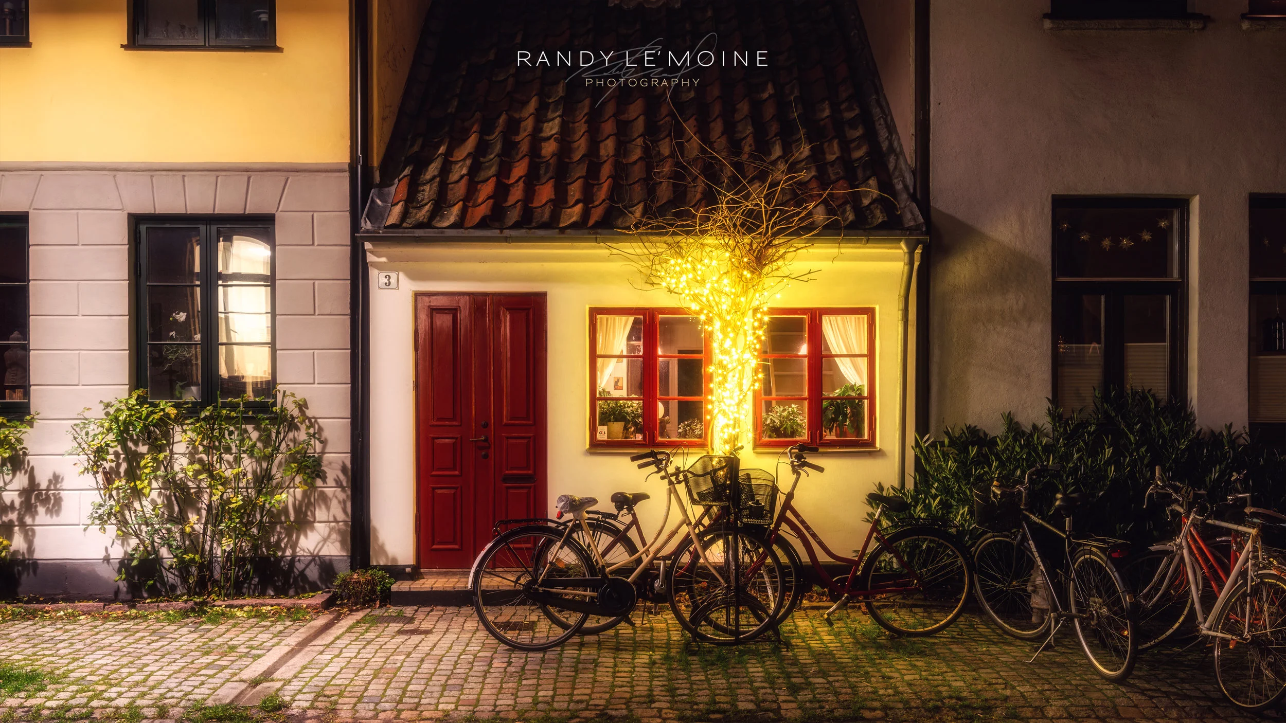 Small-House-in-Malmo-(Malmo).jpg