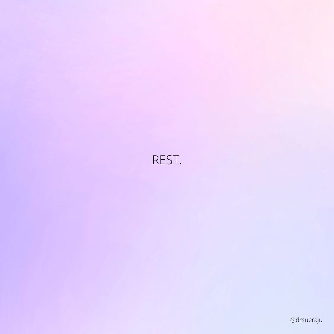 REST THE MIND, REST THE BODY, REST THE FEET... 🧘
Just your midweek reminder to Rest. Rest in all forms. A few minutes of your day to take 3 deep breaths and be present. 

#rest #selfcare #positivity #energy #guthealth #hormonehealth #hormones #fluct