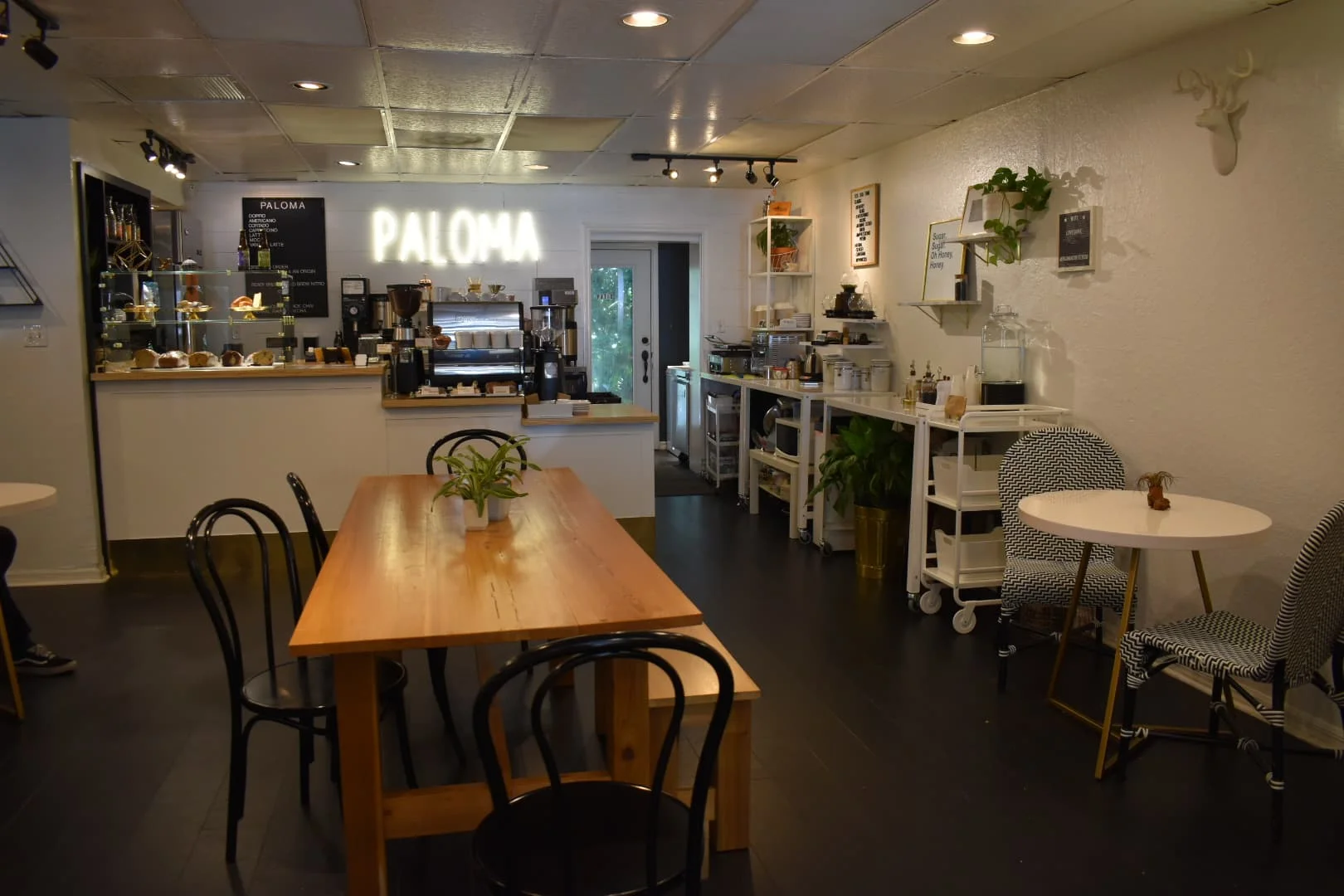 PALOMA DINING ROOM.jpg