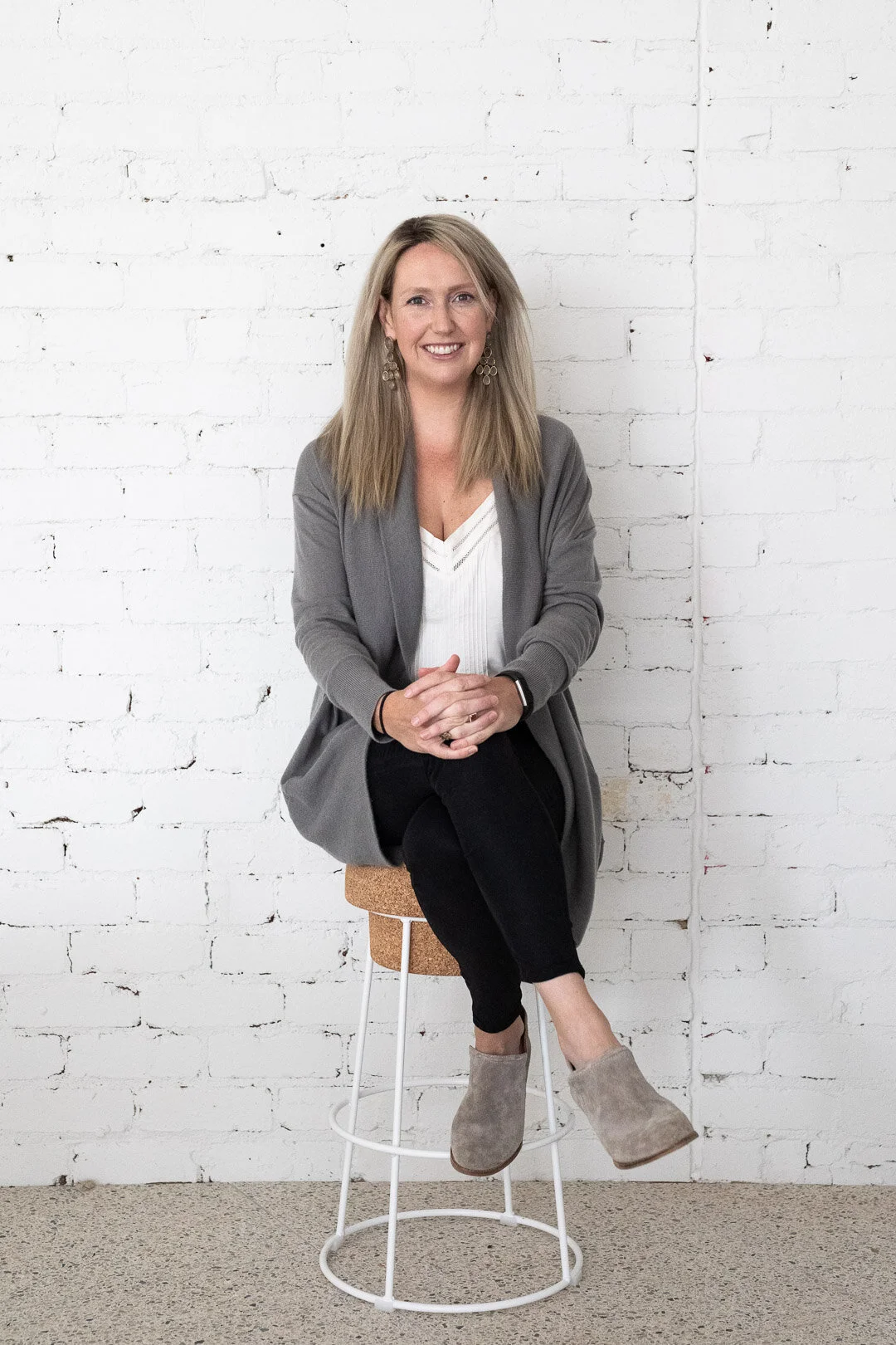 Episode 190 | Flipping &amp; Renovating Properties | Rebeka Morgan, BuildHer Collective