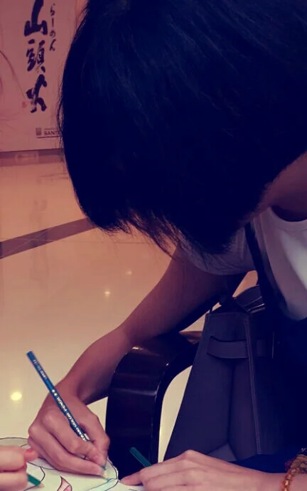 作者近照.jpg