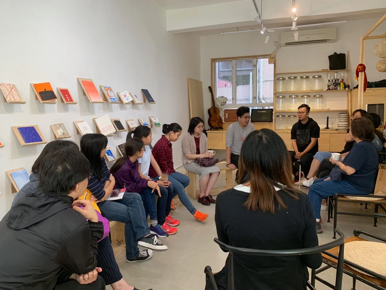 四圍讀書會:逆轉推理略影