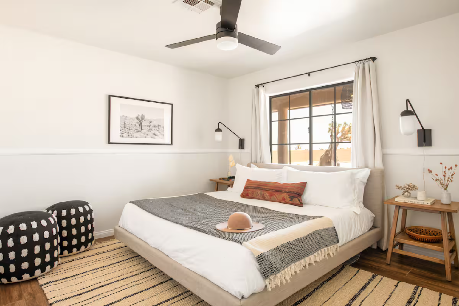 King bedroom 2.png