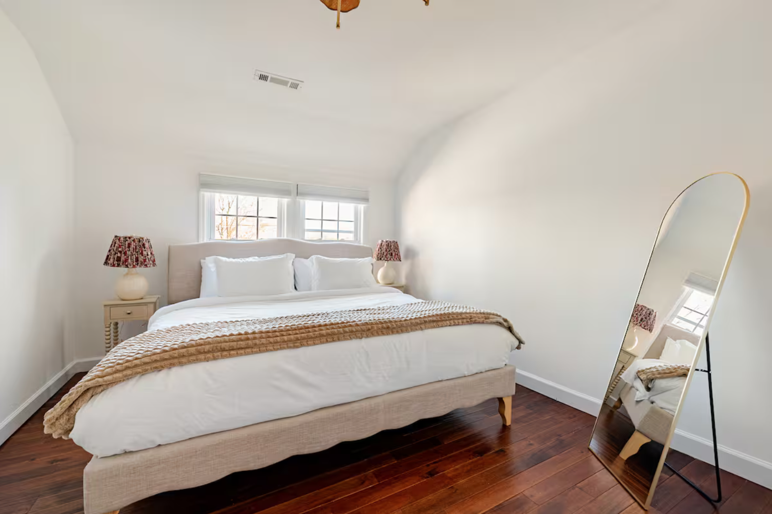 Opal King Bedroom.png