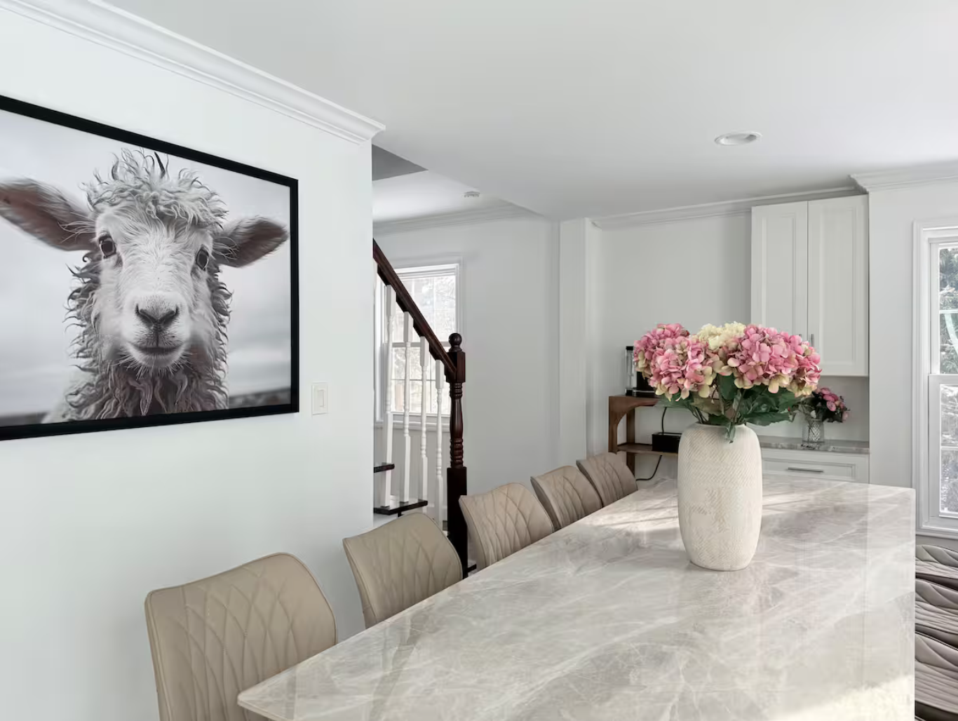 Dining room.png