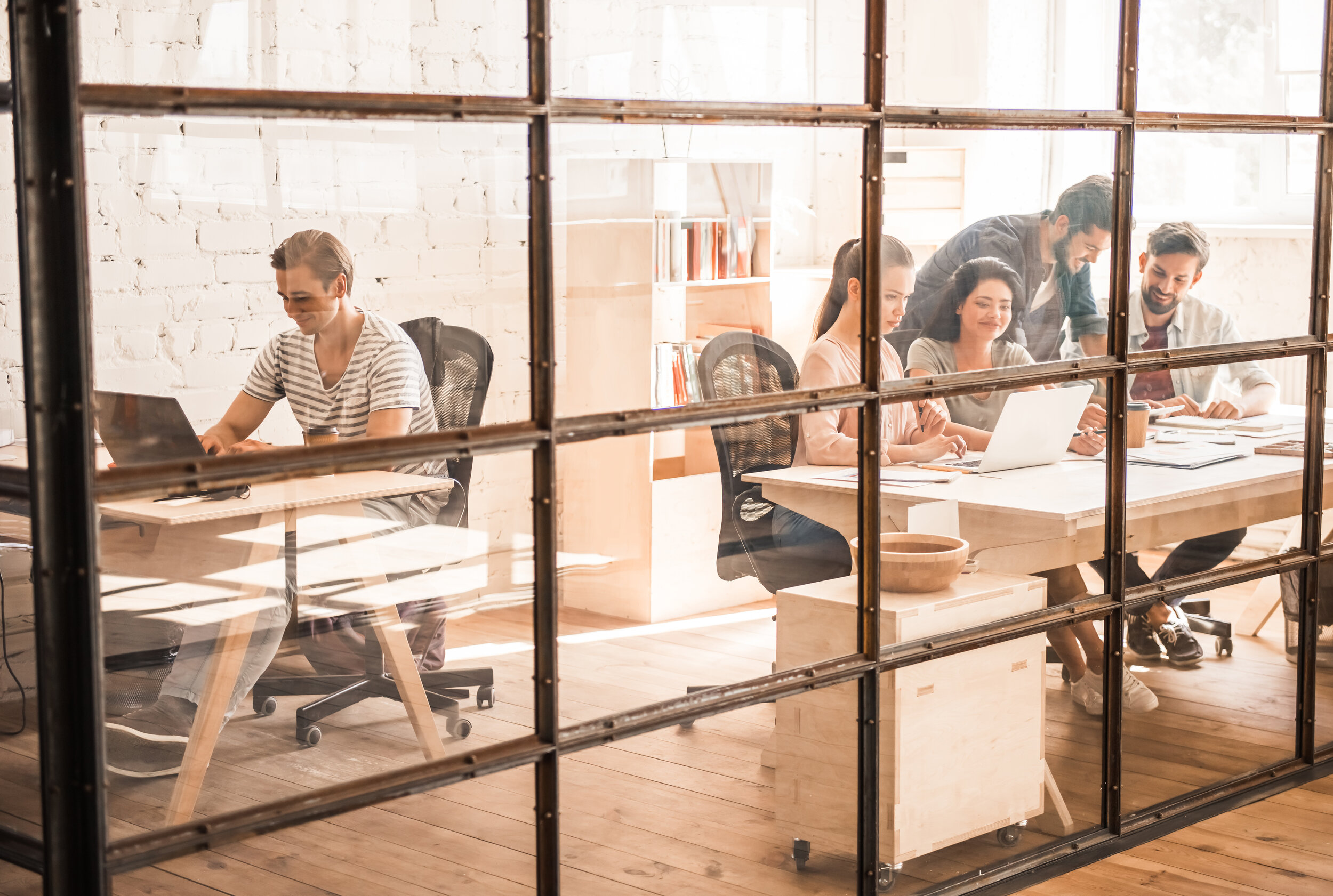 young-business-team-working-GBBJ7XC.jpg