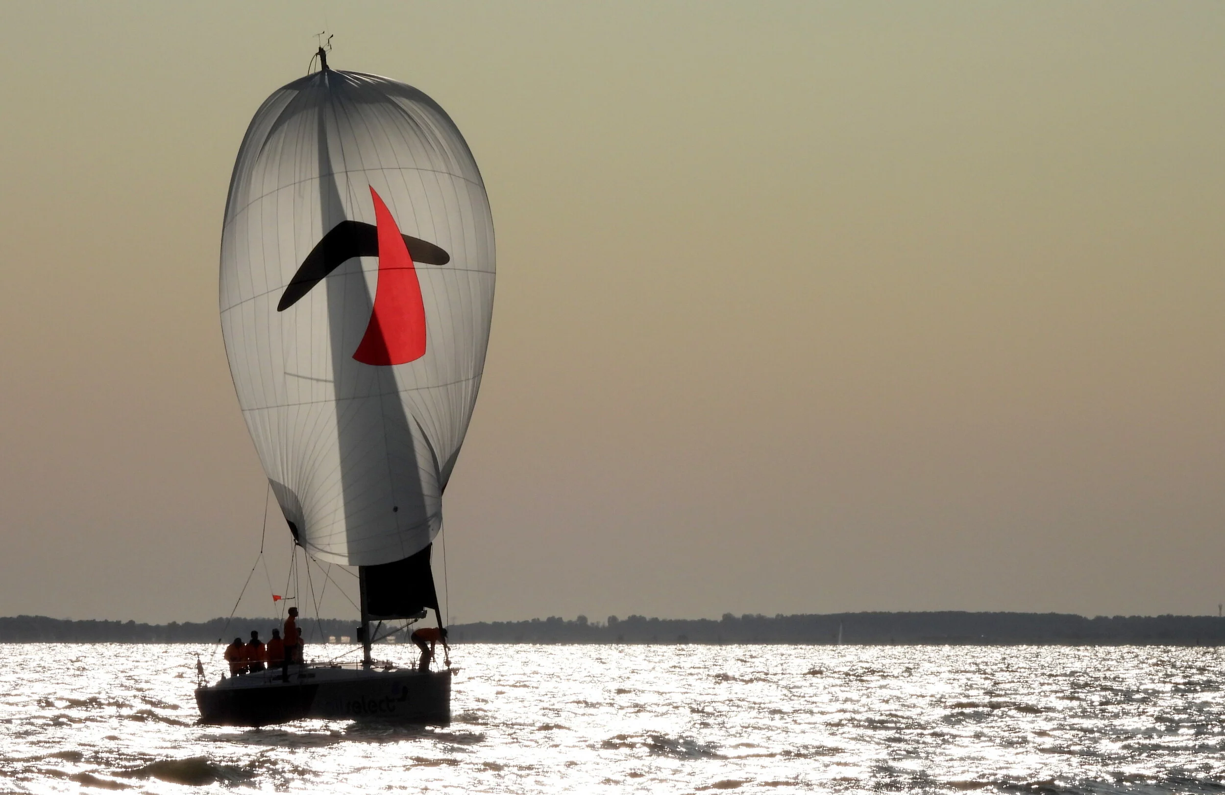 racing symmetrical spinnaker.JPG