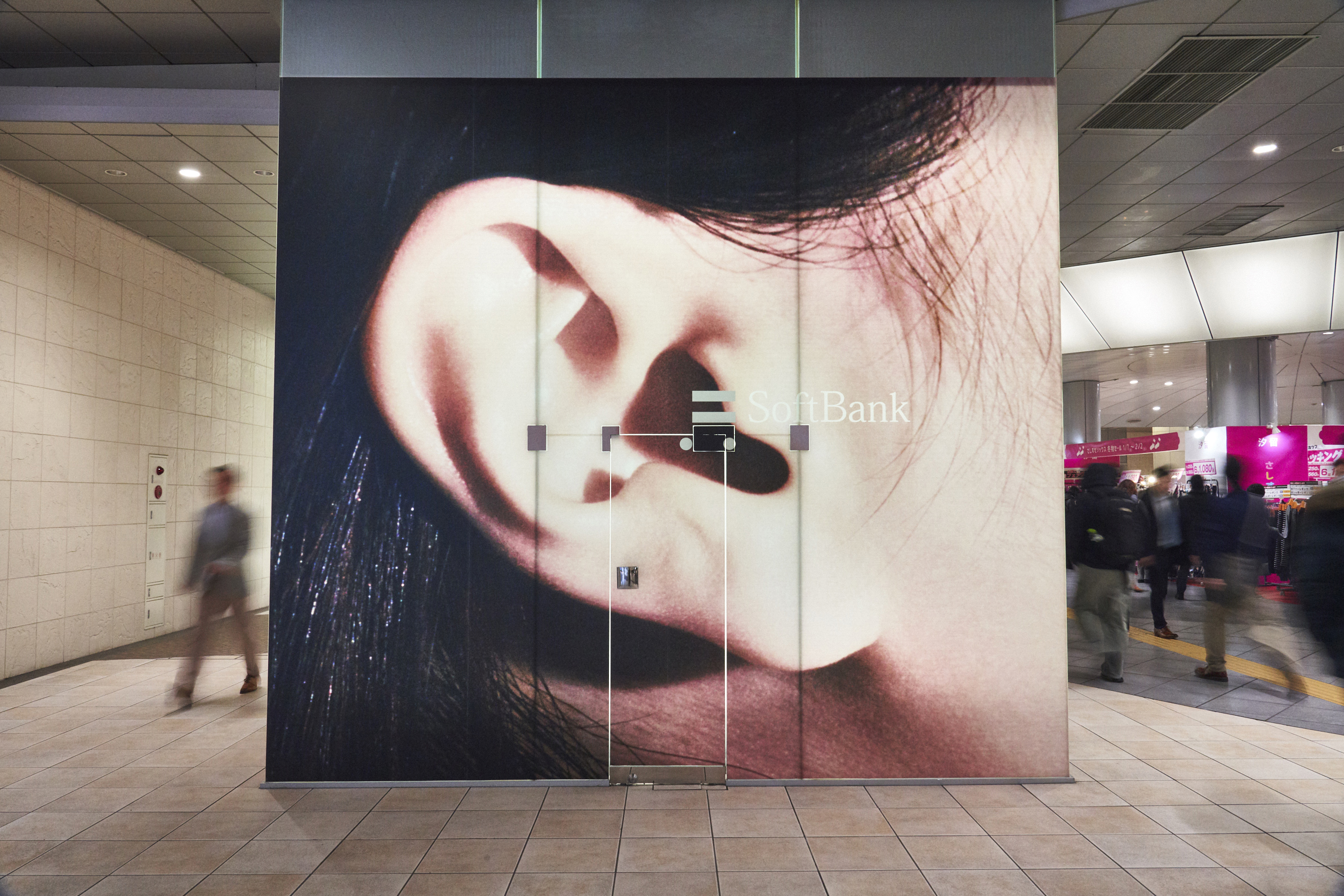 190110_softbank広告掲示104.jpg