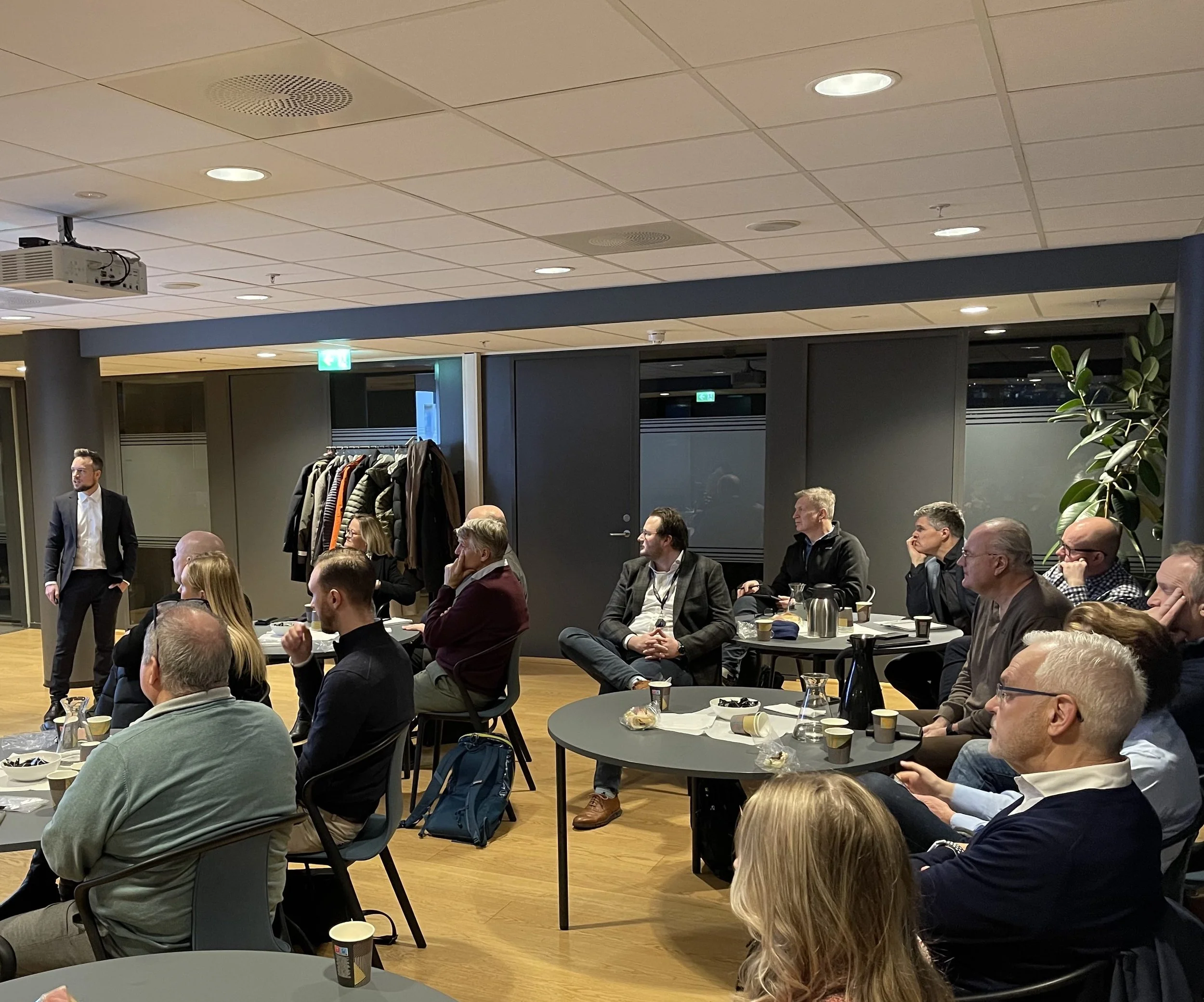 Alle som jobber for deg skal være fast ansatte i hele stillinger – hvor stor handlefrihet har du?