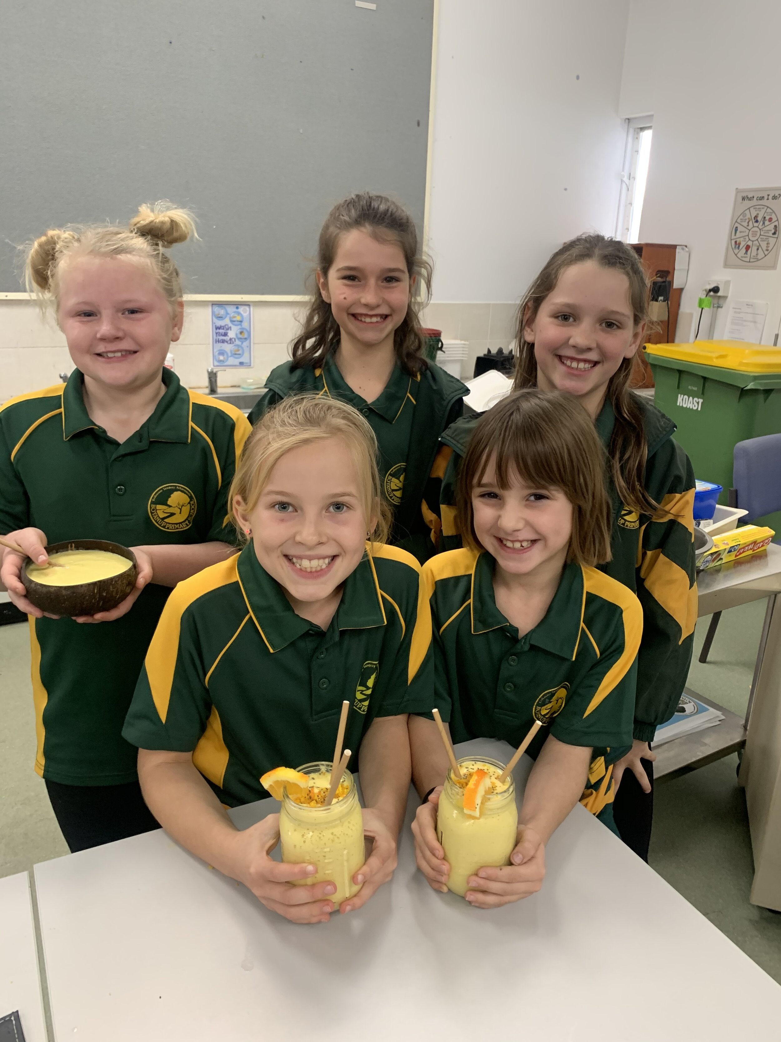 Boyanup PS MasterChef Tropical Smoothies .jpg