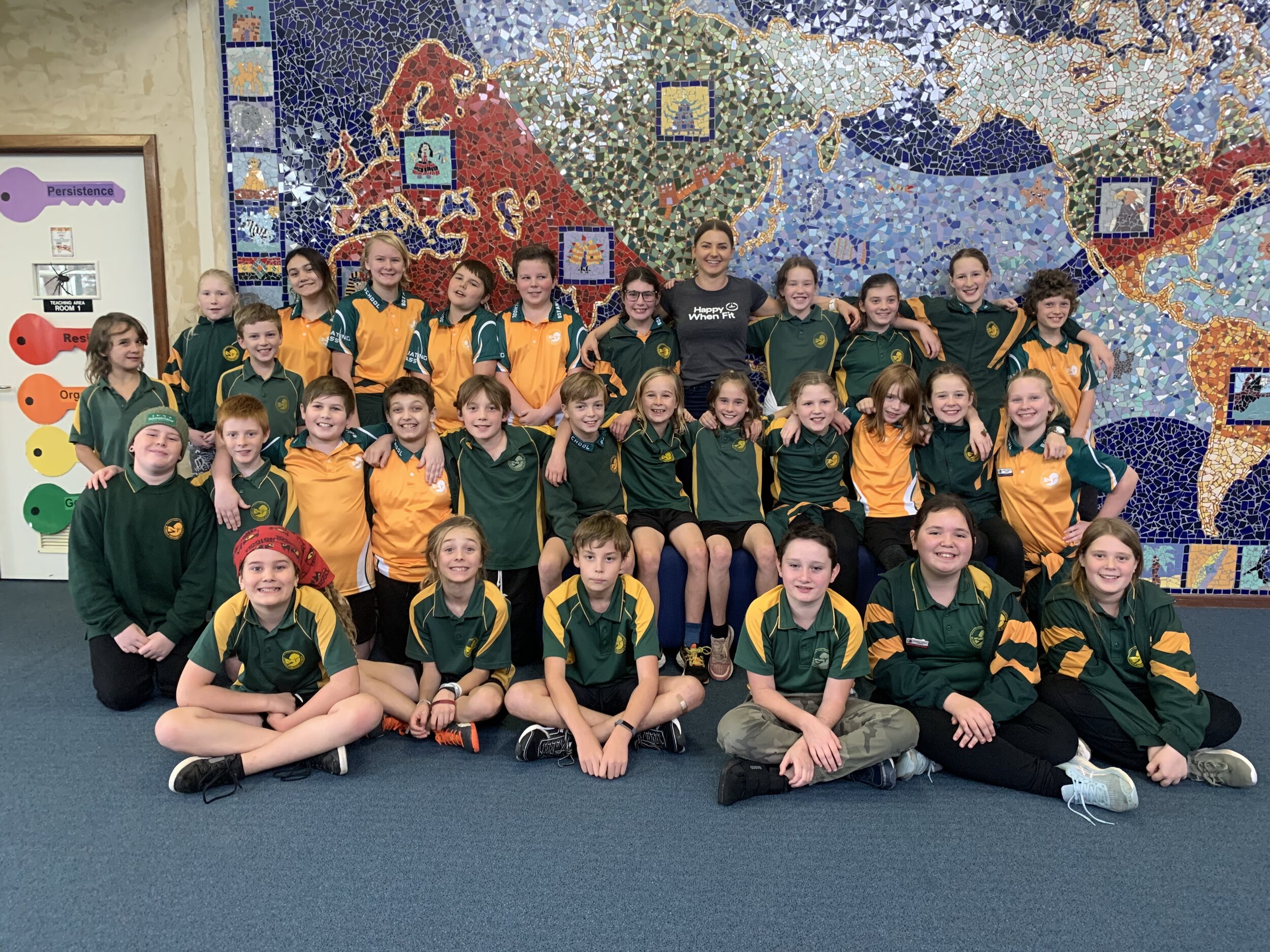 Boyanup PS Whole Group Picture .jpg