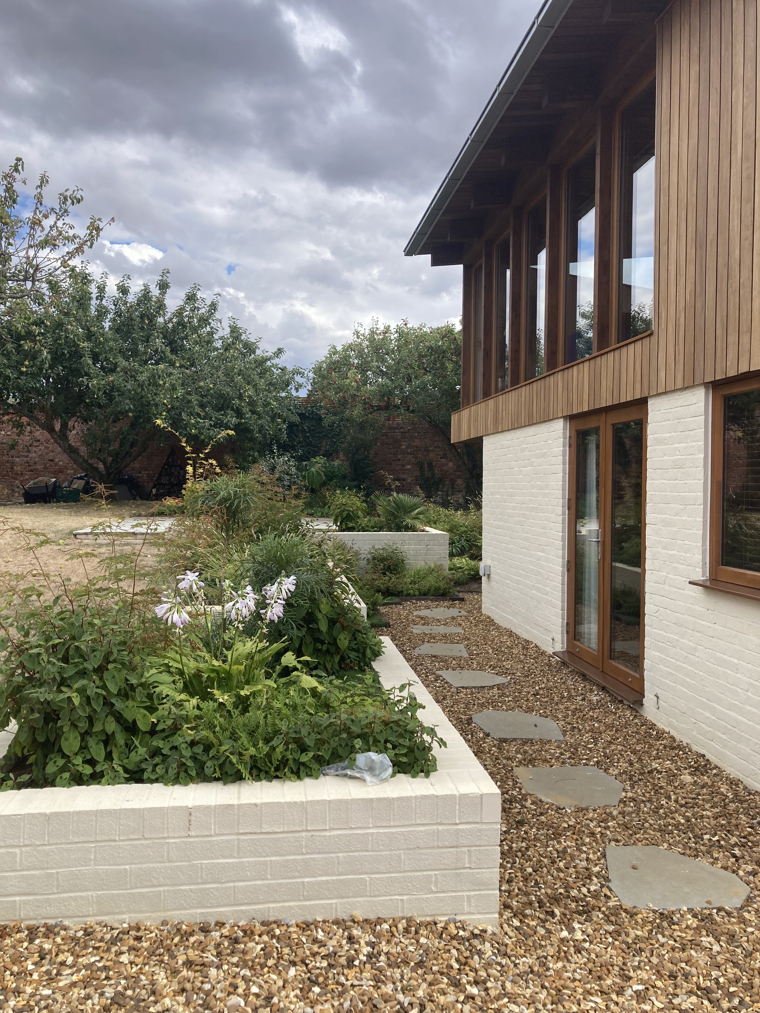 Mid century Garden Design, Buckinghamshire