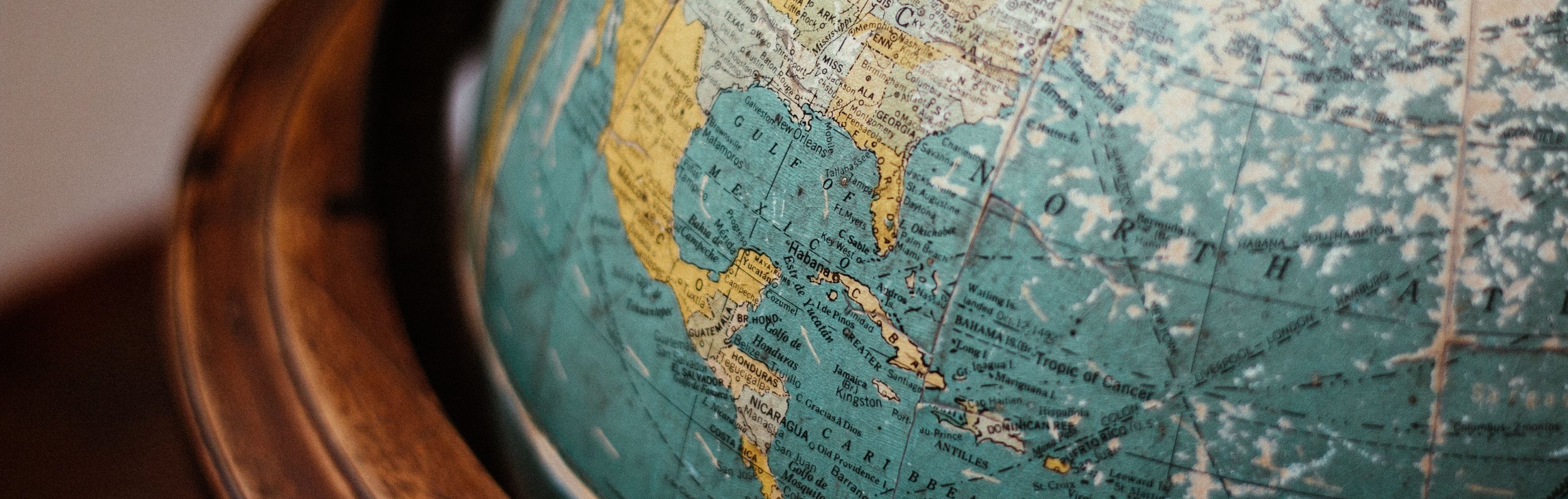 adolfo-felix-572763-unsplash.jpg