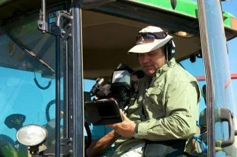 EX1_Tractor.jpg