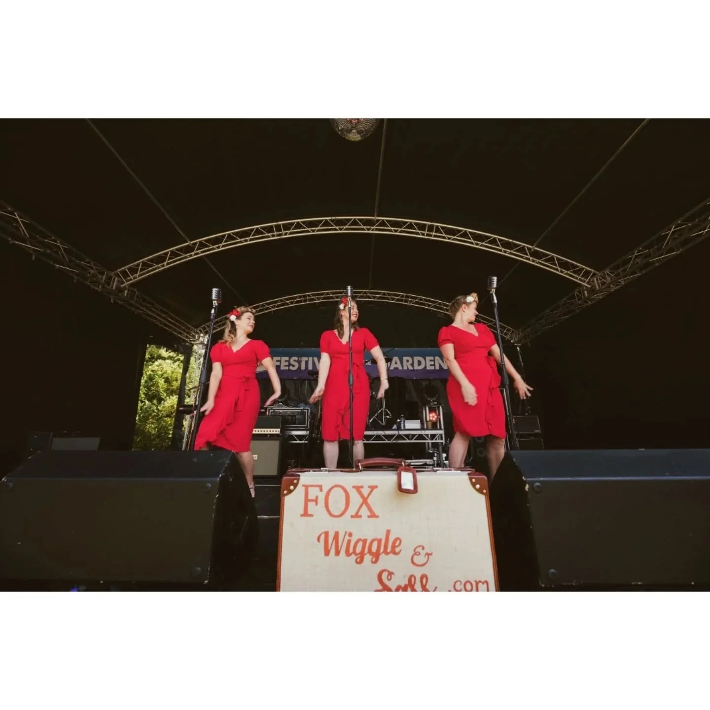 A song about our favourite drink...It tastes especially fabulous when drinking it at @festivalinthegardens