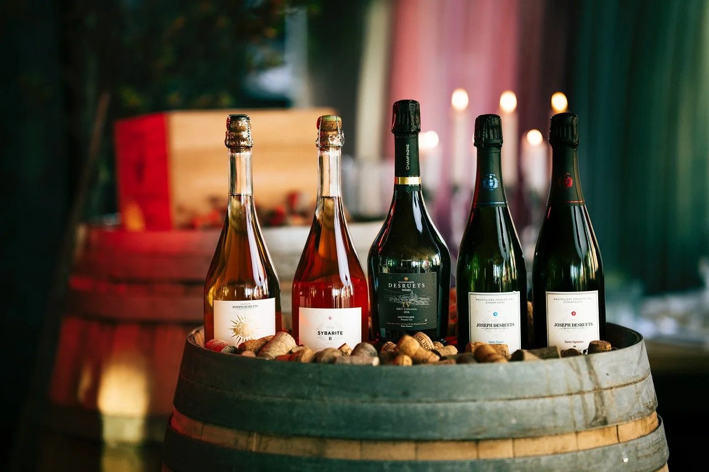 Upplev en of&ouml;rgl&ouml;mlig champagneprovning med viner fr&aring;n Joseph Desruets tillsammans med v&aring;ra sommelierer d&auml;r smak och kunskap m&ouml;ts i en h&auml;rlig atmosf&auml;r! Samla ihop v&auml;nner, sl&auml;kt eller kollegor och nj