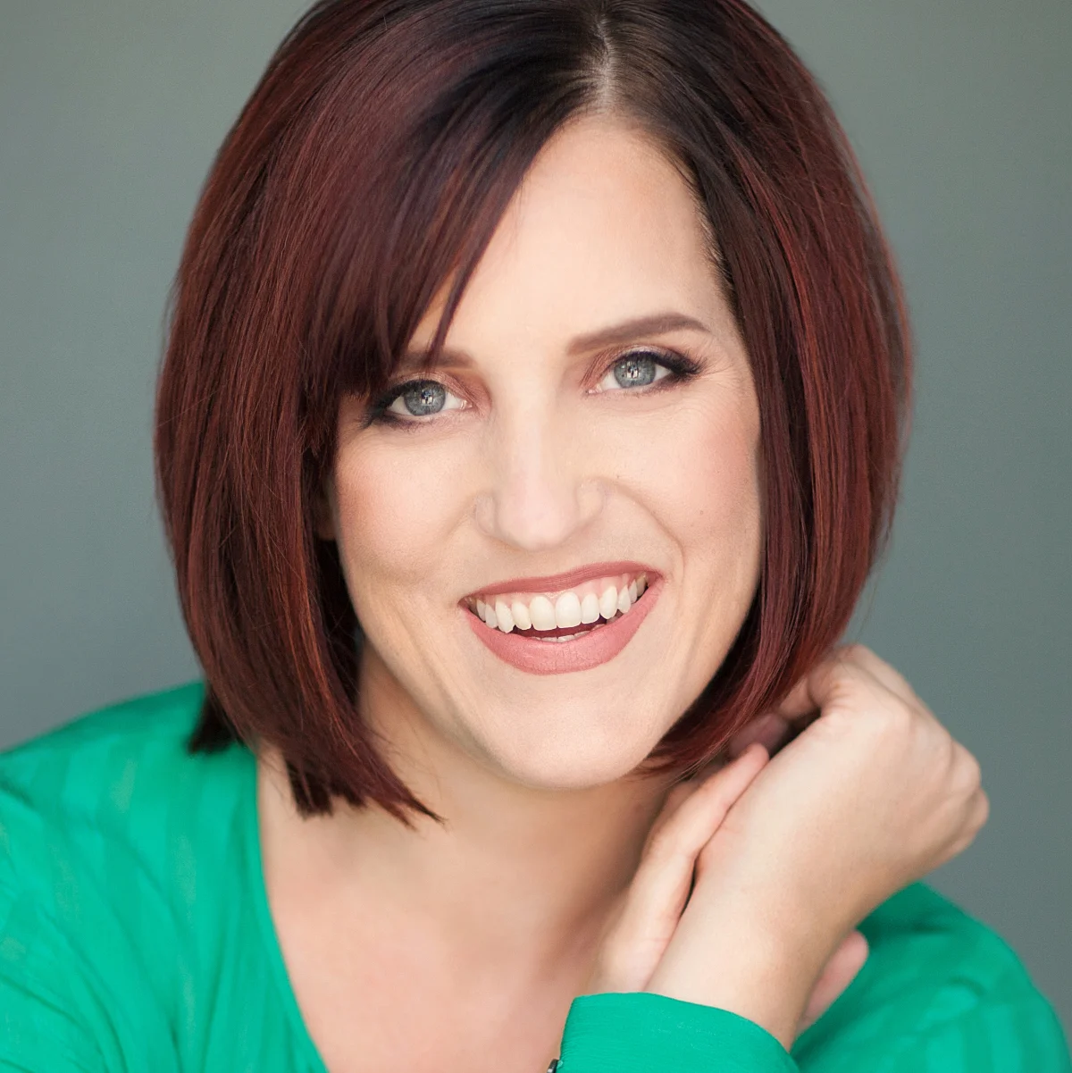 Megan is a successful full time professional photographer and entrepreneur, who has been sharing everything she knows about business from the moment she figured it out. Out of her modest home studio in Fort Myers, Florida, Megan does over $400,000 in annual portrait sales, with a sales average of $4000. Rise to the Top! with Megan DiPiero is her Facebook forum for pro photogs who want to enhance their business skills and learn together in an uplifting, supportive environment.