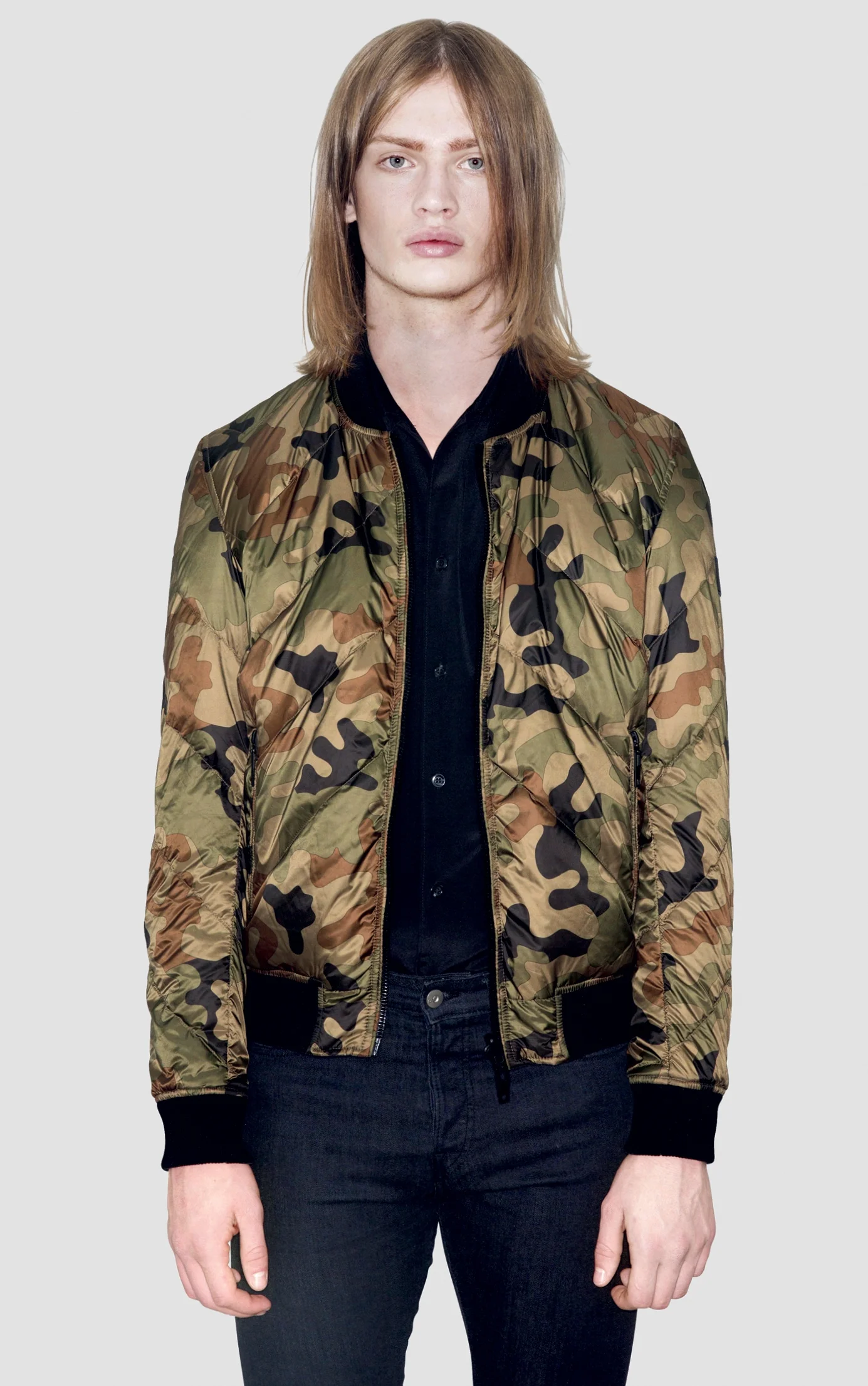 RAB - HR White Frame Man SS1816.jpg