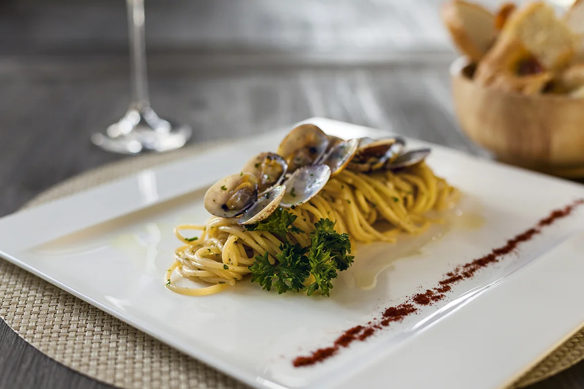 Andreas Restaurant 04 s.jpg