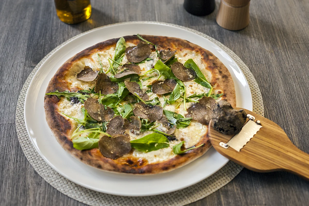 Andreas Restaurant 09 s.jpg