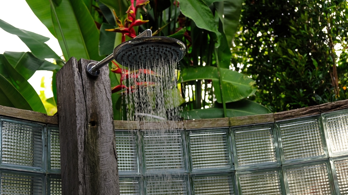 Writer's Hideaway open rain shower