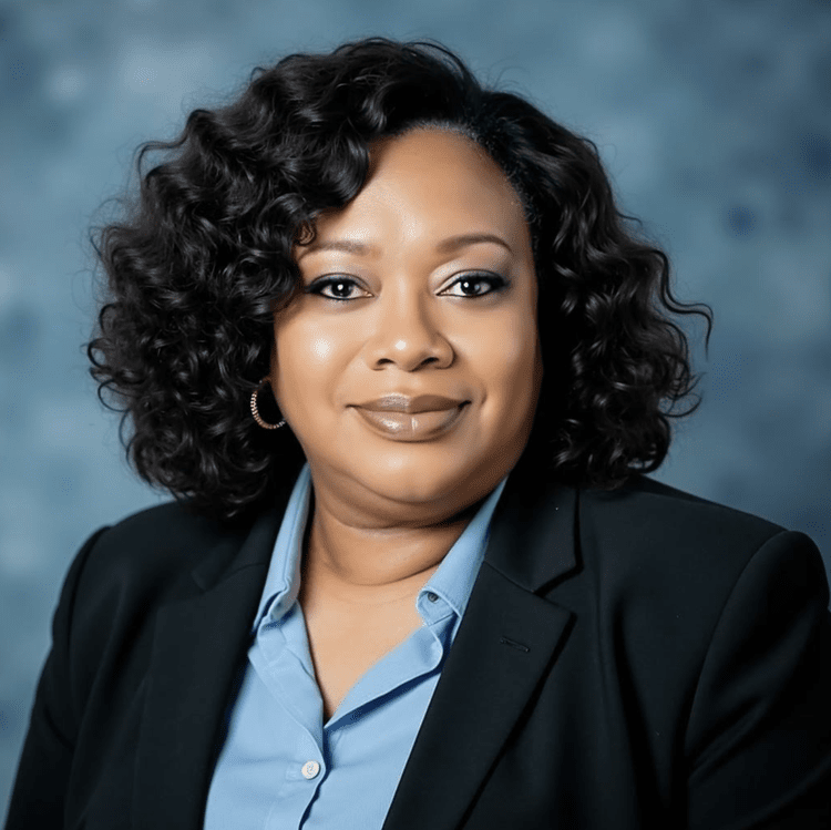 Toni Warren