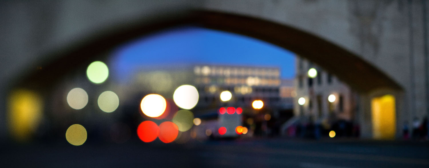 04 apr 07 2011_lights of the city.jpg